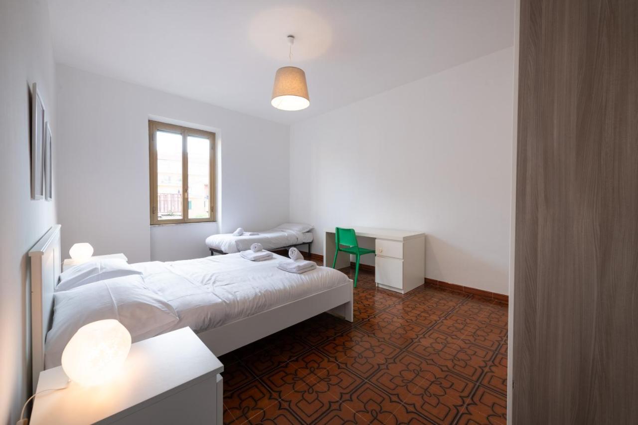 Casa Di Marianna E Vittorio Al Gemelli Apartment โรม ภายนอก รูปภาพ